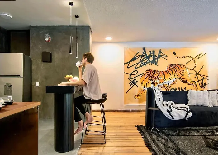 Beautiful Curated And Designed Flat Great Balcony * Mexico City